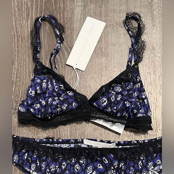 Stella McCartney**Tana Snooping Bra & Underwear Set**Small $380 - Picture 7 of 15